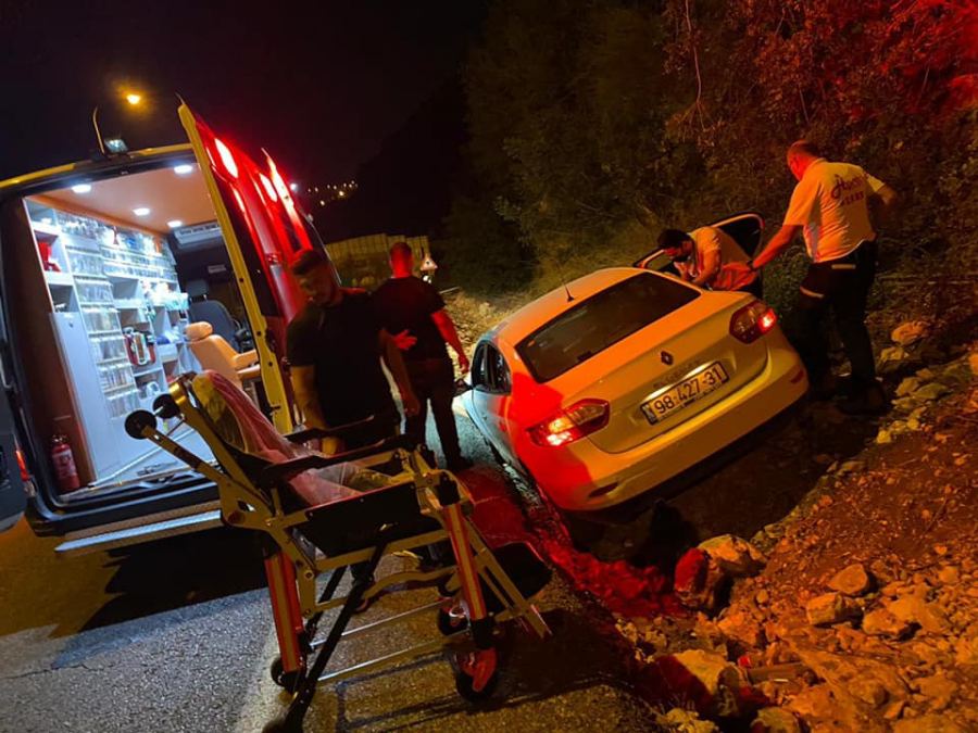 اصابات في حادث طرق بالنقب واخر قرب دير الاسد